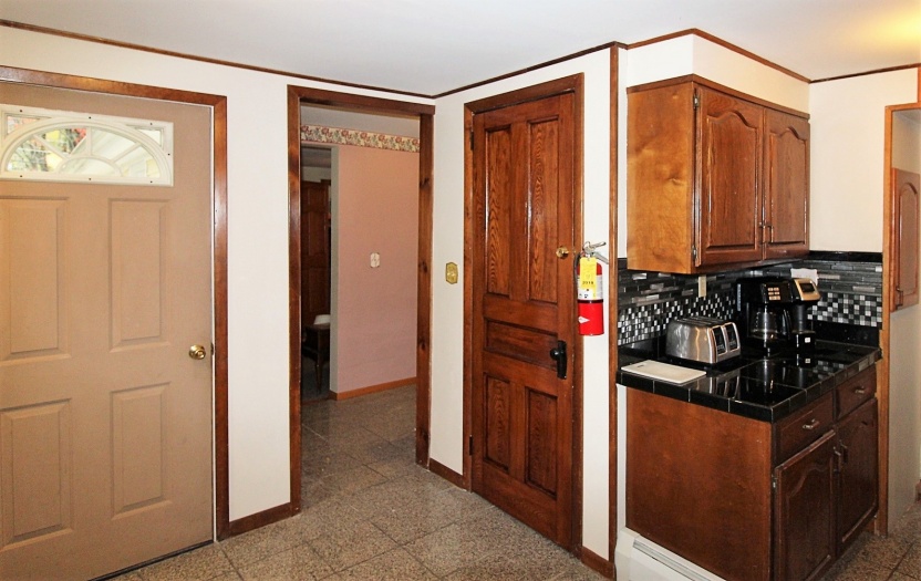 189 Lee Drive, Maryland, New York 12116, 4 Bedrooms Bedrooms, ,2 BathroomsBathrooms,4/5-Bedroom,9 Month Lease,189 Lee Drive,1006